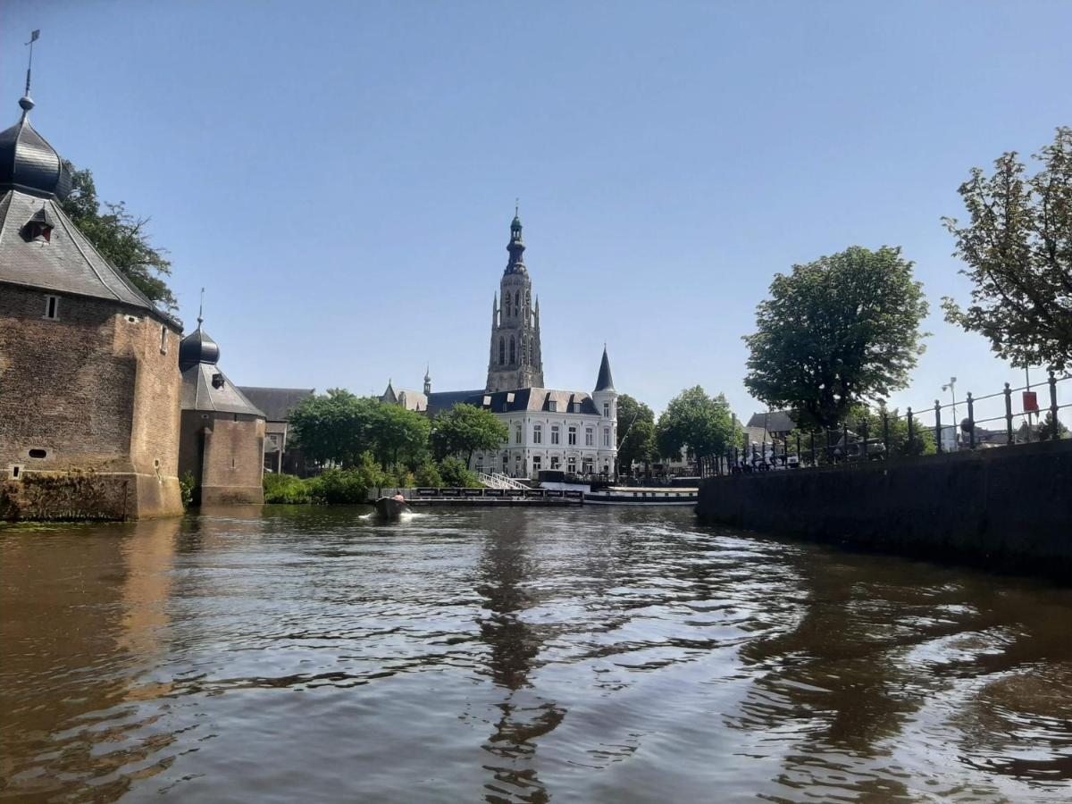 Bed And Breakfast Hans En Gridje Breda Exterior foto
